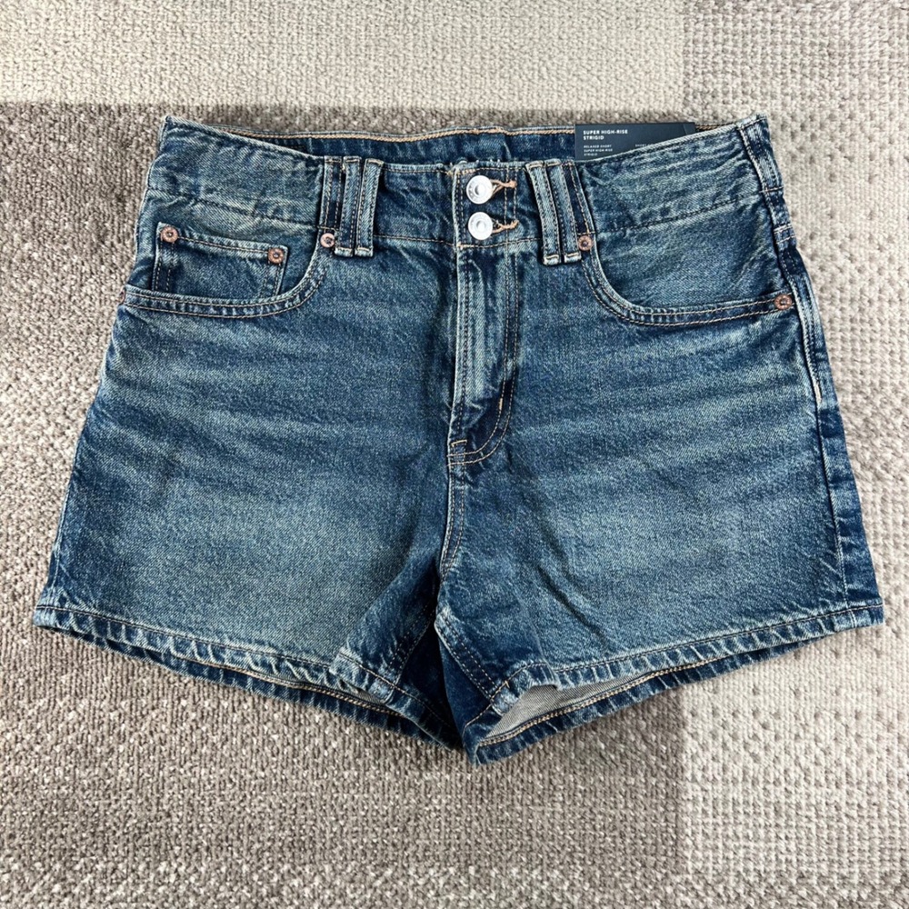 NWT American Eagle Super High-Rise Strigid Relaxed Denim Shorts Size 4 Blue